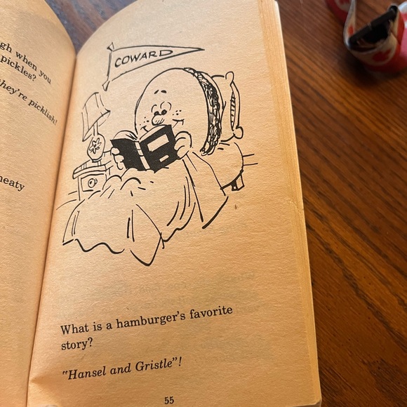 Vintage 1978 book | 101 Hamburger Jokes - Picture 5 of 11